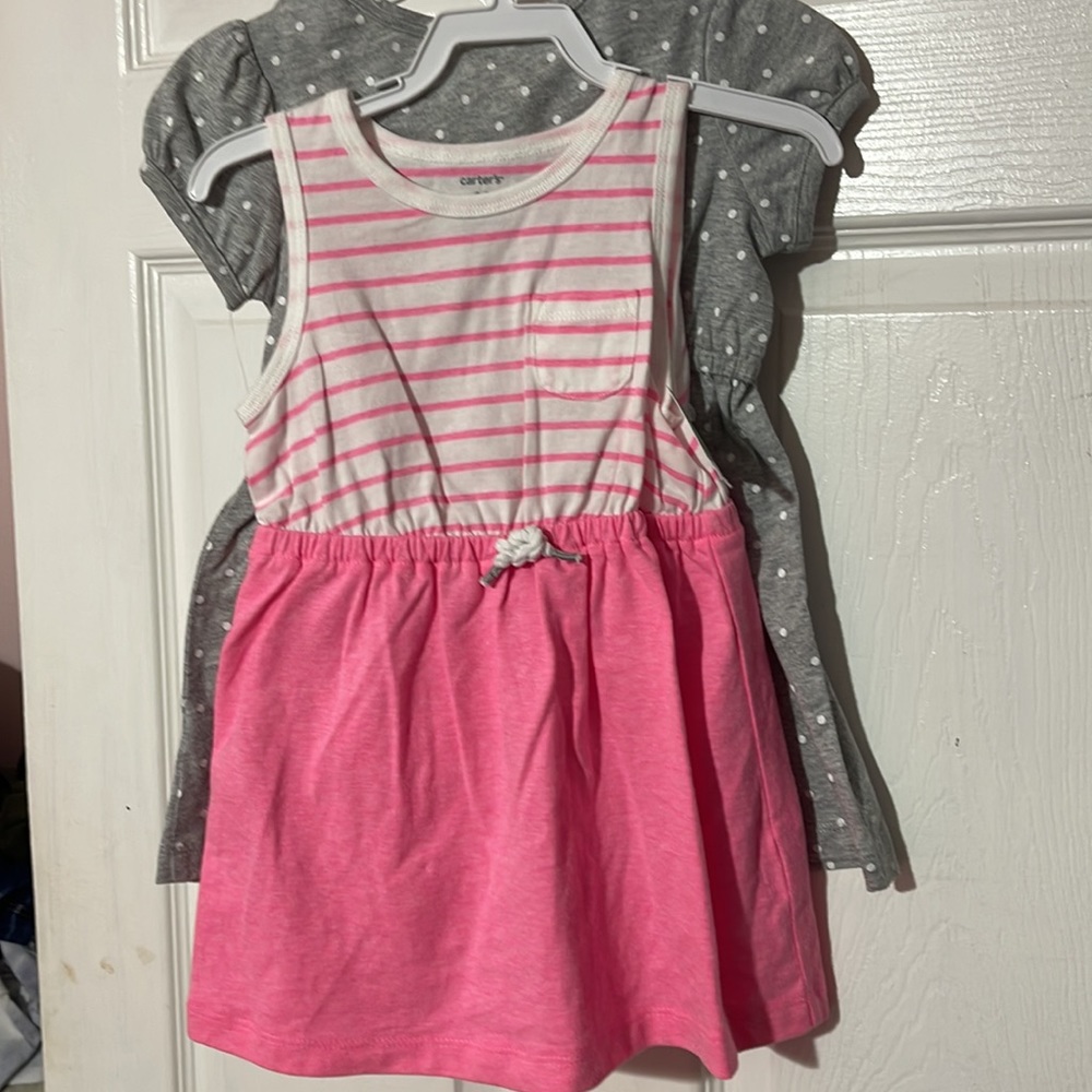 Dresses - Picture 5 of 8